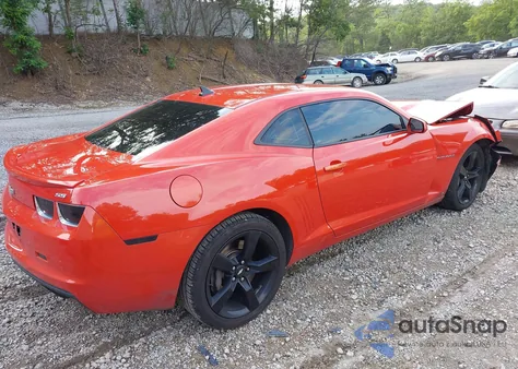 2010 Chevrolet Camaro 1Ss из США, поврежденный, VIN 2G1FS1EW1A9104214